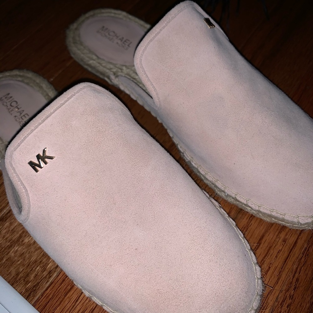 NWOT: Micheal Kors Pink Slip On Flats